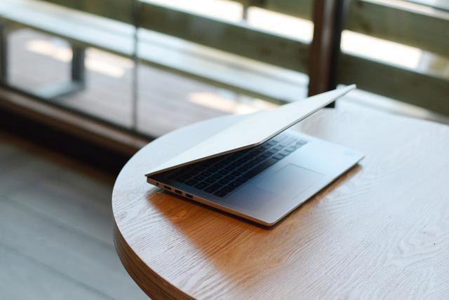 RedmiBook 14性能如何 RedmiBook 14笔记本使用体验及拆解评测