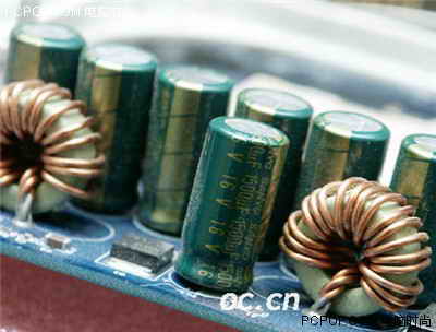 华硕主板更换电容步骤详细图解