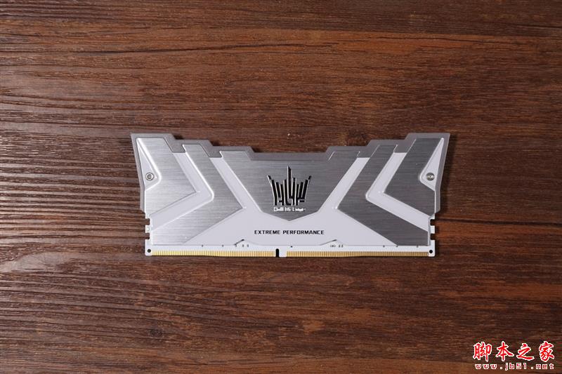 影驰HOF II值得买吗？影驰HOF II DDR4 4000高频内存网游性能评测