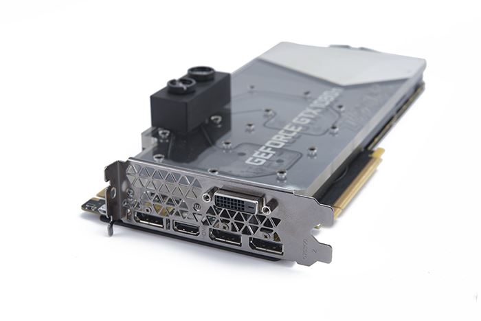 索泰GTX1080 Ti寒冰至尊显卡详细深度拆解评测