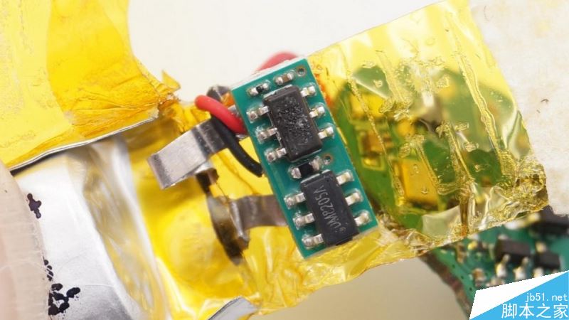 TAOTRONICS耳机内部做工如何 TAOTRONICS真无线蓝牙耳机拆解过程图解评测