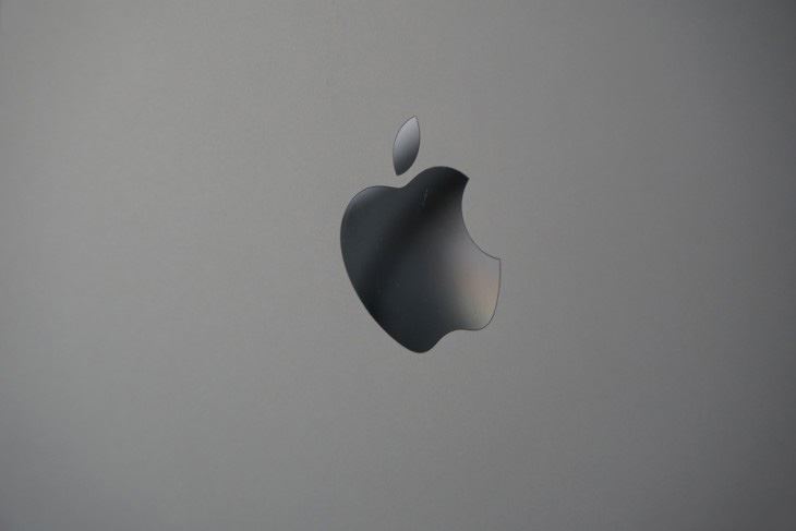 Surface Laptop与MacBook Pro 2016哪个好？Surface Laptop对比MacBook Pro评测