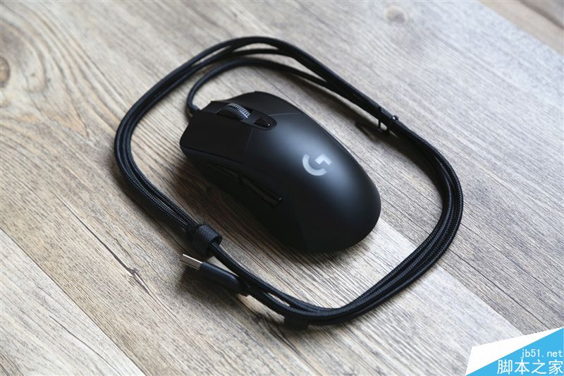 罗技G403 RGB(有线款)游戏鼠标评测:值得推荐的入门电竞外设
