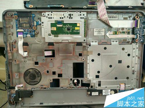 惠普hp445g1笔记本怎么拆机清灰?