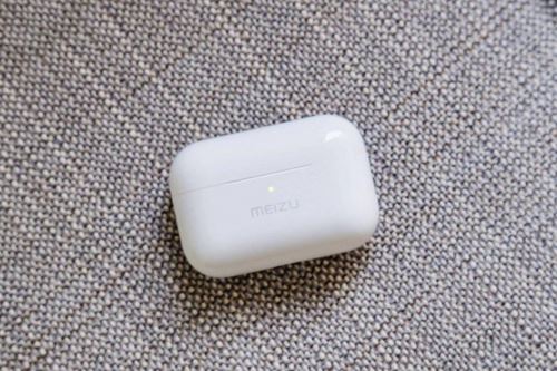 适合女生的蓝牙耳机有哪些 女生专属高颜值蓝牙耳机推荐