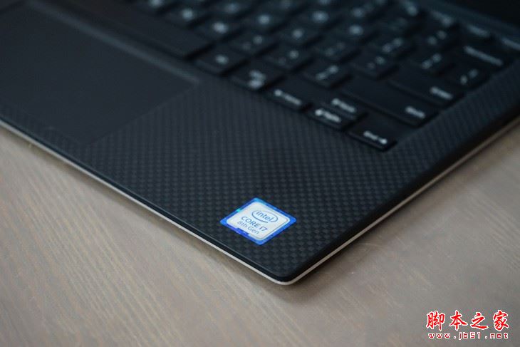 戴尔XPS 13怎么样？2017新一代戴尔XPS 13笔记本搭载八代酷睿处理器评测图解