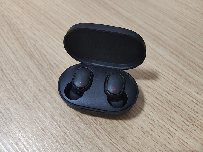 redmi airdots 2蓝牙耳机和redmi airdots青春版哪个好