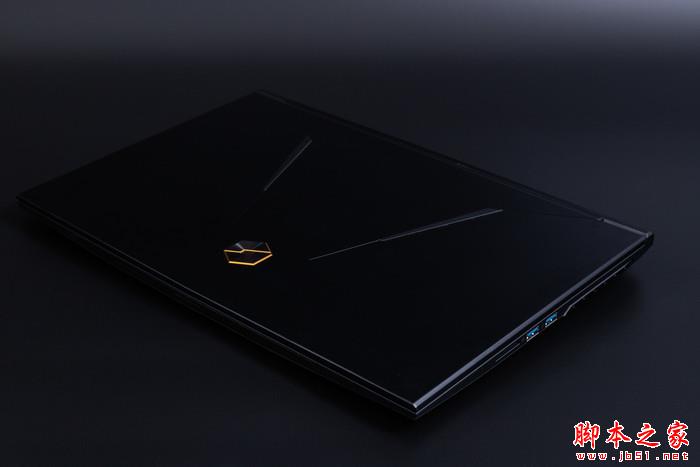 机械革命X8Ti-Plus值得买吗?机械革命深海泰坦X8Ti Plus全面图解评测+拆机