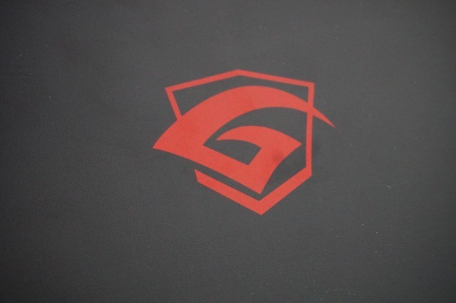 HKC疾风系列SG27C/SG27QC/SG27CPLUS三款显示器对比评测