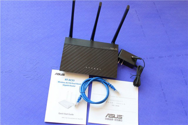 华硕RT-AC53怎么样？华硕RT-AC53 750M双频无线路由器开箱评测