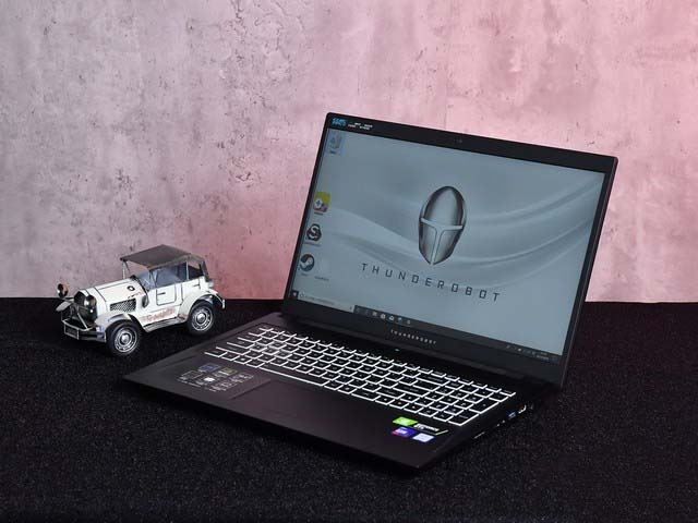 雷神911玩游戏怎么样 雷神911游戏性能深度评测