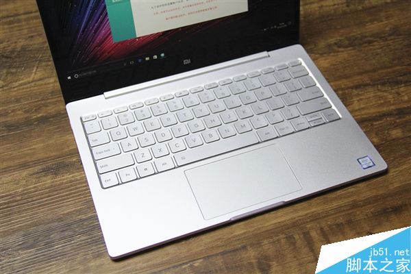 12.5英寸小米笔记本Air 4G版开箱图赏:全金属机身