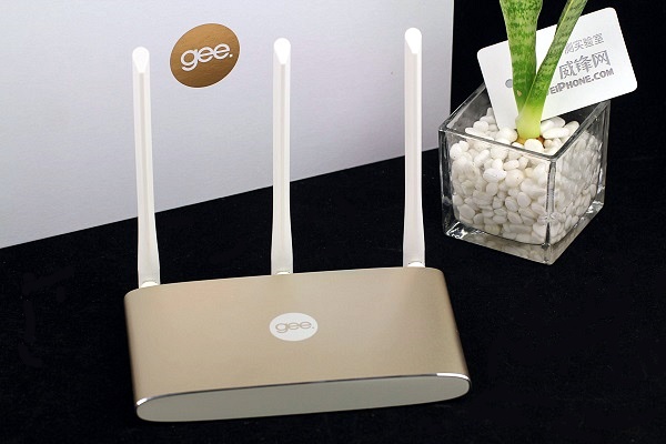 极路由3怎么设置？ 极路由3WiFi上手体验测评