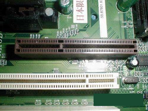 显卡PCI/AGP/PCI-E接口的区别有哪些？PCI-E接口知识科普
