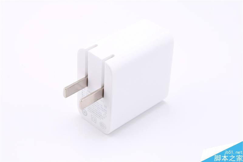 小米双口USB充电器CDQ03ZM开箱评测