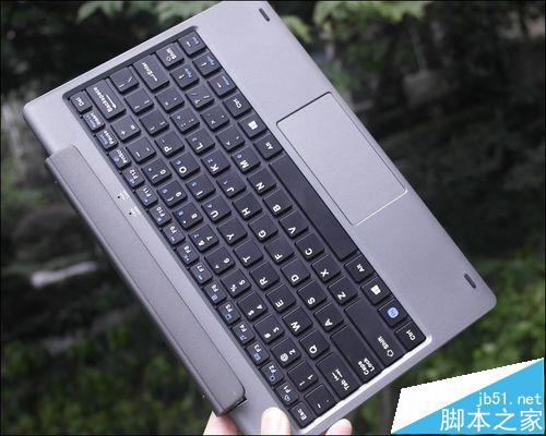 10.1寸驰为转轴键盘怎么样? 驰为转轴键盘开箱测评