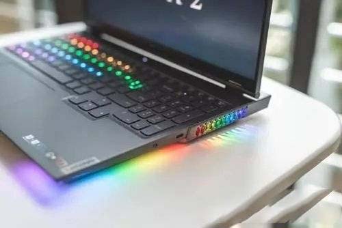 ThinkBook16P对比拯救者R9000P哪个更值得买