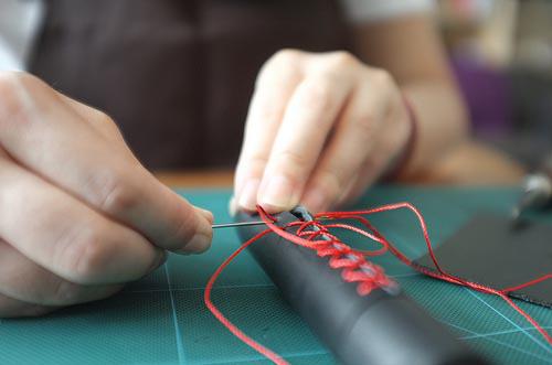 手工真皮无线蓝牙自拍杆的介绍与使用方法