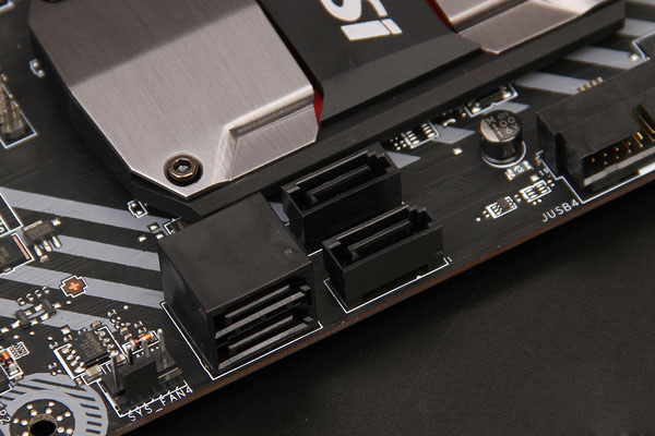 微星b350主板值得买吗？微星B350 TOMAHAWK图文详细评测