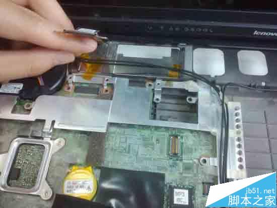 联想 Thinkpad x201i怎么拆机清理风扇灰尘?