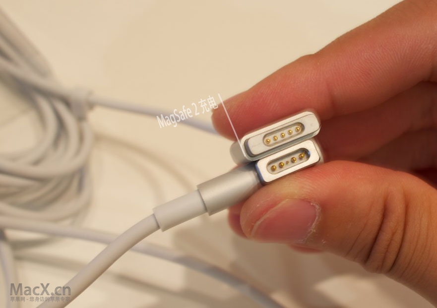 2012年 苹果笔记本对比测评 MacBook Air / MacBook Pro 新款对比测评（多图）
