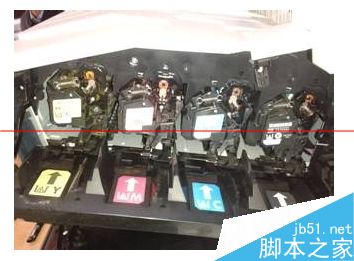 惠普CP5225 / 5220打印机报错，打印出通信错误文字的解决办法