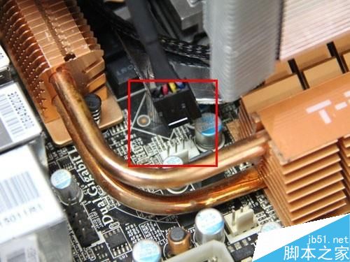 小白秒变大神:安装CPU/散热器/电源/跳线教程