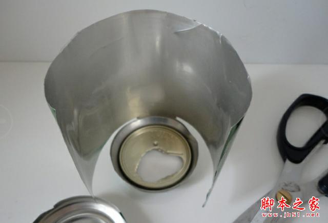 无线路由信号很差的解决妙招 用易拉罐