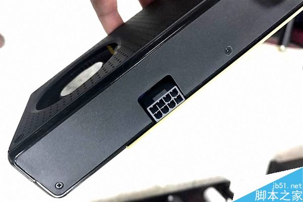 AMD RX 580/570显卡实卡照曝光:均为公版卡