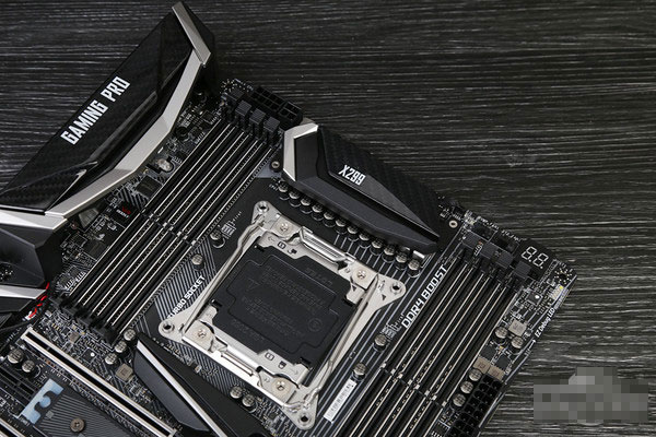 微星X299主板怎么样 微星X299主板首发开箱图赏