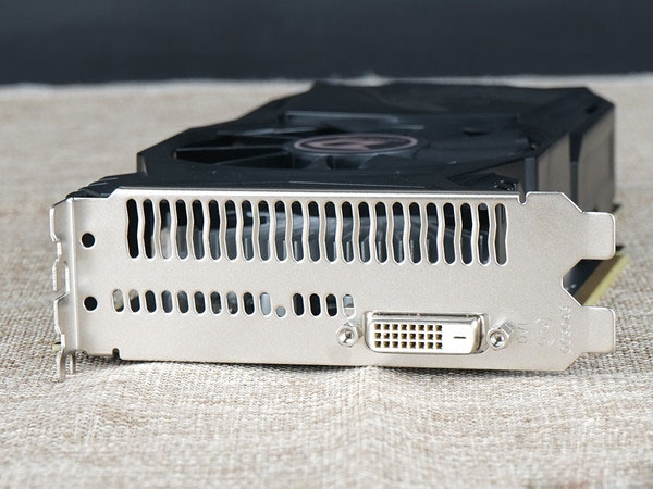 迪兰RX560D怎么样？中国特供版迪兰RX560D超能4G显卡图文详细评测