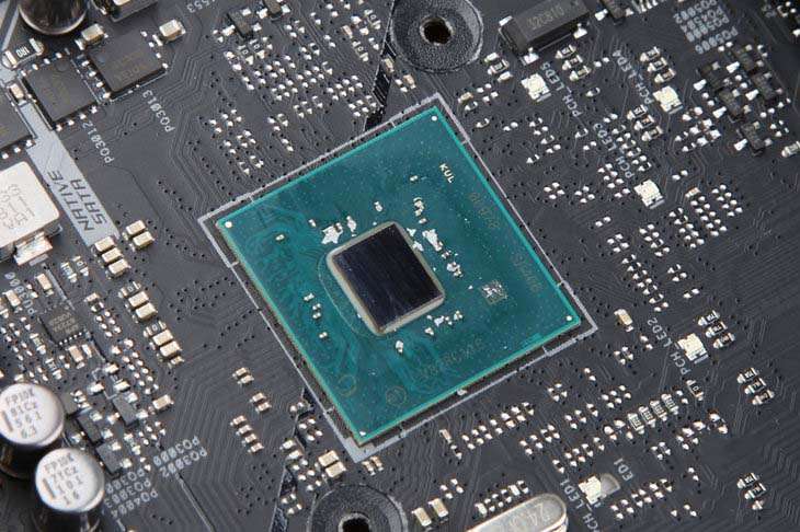 极致性能酷炫灯效 华硕ROG MAXIMUS XI HERO WiFi详细图文评测