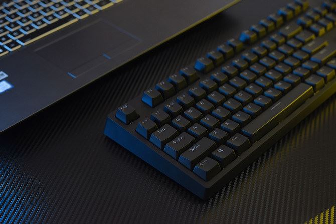 雷柏V808 RGB机械键盘值得买吗 雷柏V808 RGB游戏机械键盘评测