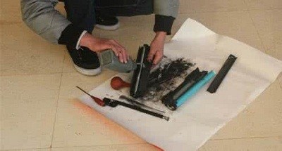 办公室复印机硒鼓怎么加粉?