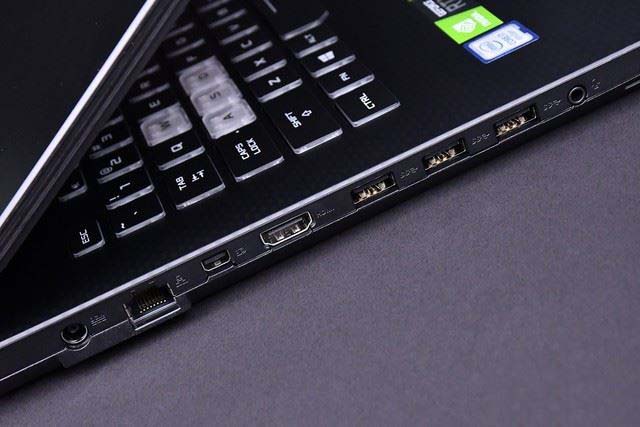 ROG枪神2s Plus值得买吗 万元游戏本ROG枪神2s Plus详细评测