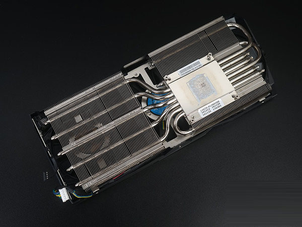 华硕GTX1080Ti值得买吗 非公版华硕GTX1080Ti显卡详细深度评测