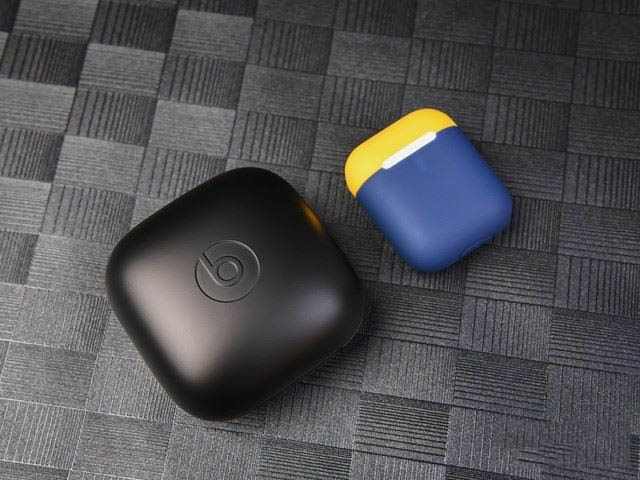 AirPods和Powerbeats Pro哪款好 苹果AirPods和Powerbeats Pro耳机区别对比