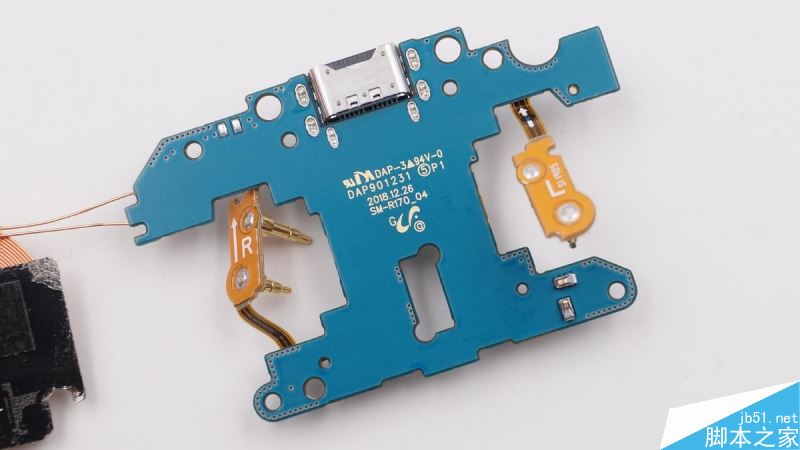 三星Galaxy Buds耳机内部做工如何 三星Galaxy Buds真无线蓝牙耳机拆解+评测