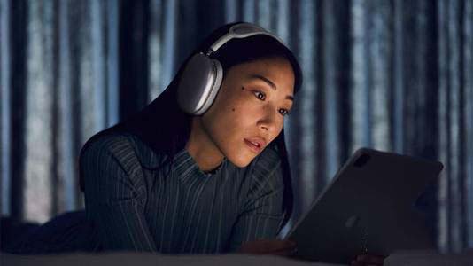 airpods max怎么连接手机 airpods max和手机连接方法