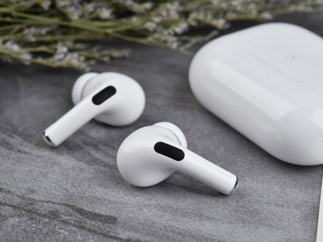 4款耳机横评 AirPods Pro和1MORE/索尼WF-1000XM3/小鸟TRACK Air+SE对比