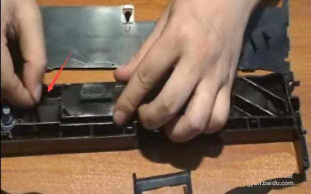 针式打印机怎么手动更换色带?