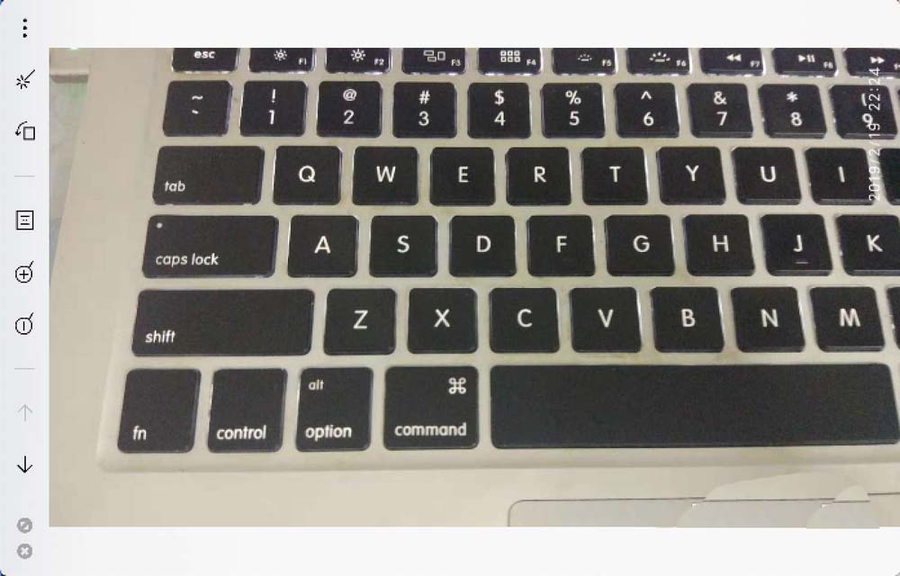 MacBook笔记本屏幕怎么设置设置竖屏显示?