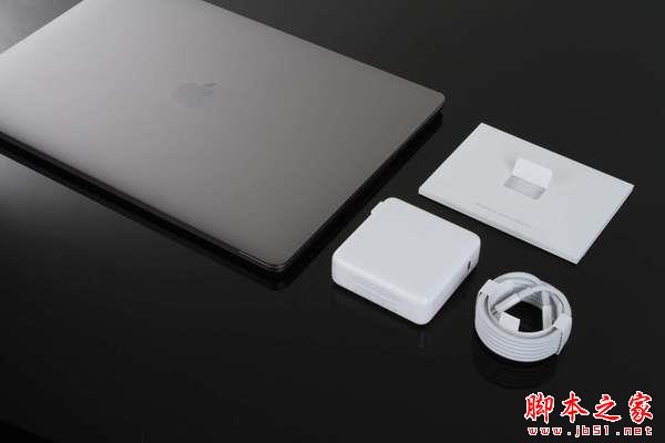 苹果全新MacBook Pro 13和15寸哪个值得买？新MacBook Pro13/15英寸深度对比区别评测