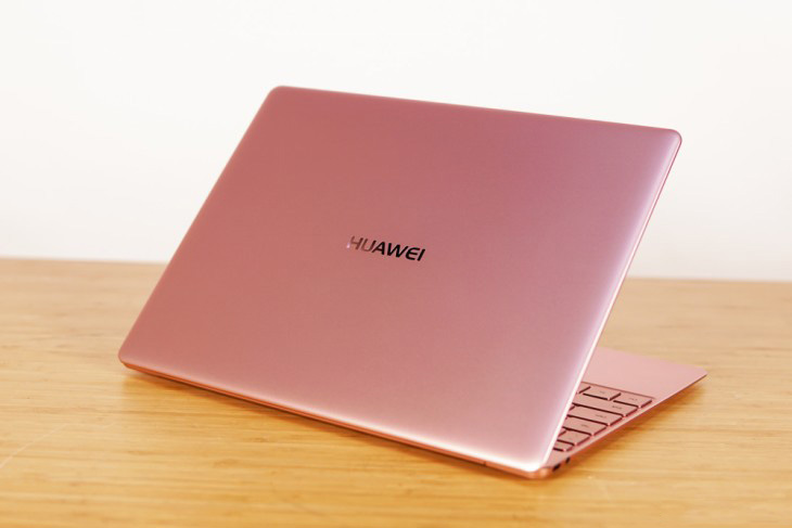 华为MateBook X商务本值得买吗？华为MateBook X轻薄本深度图解评测+拆解图