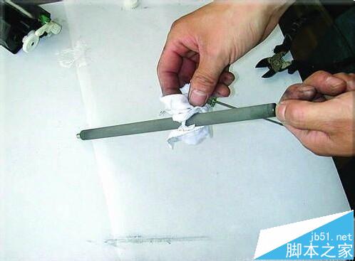 惠普HP 6L激光打印机硒鼓没粉了怎么灌粉?