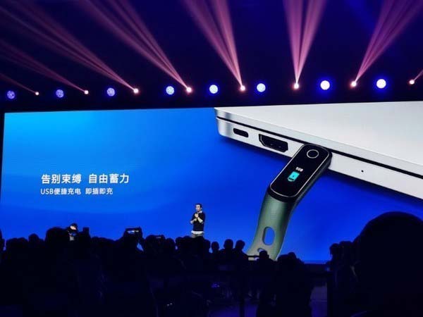 荣耀手环5i怎么切歌 荣耀手环5i新上线的音乐控制怎么用