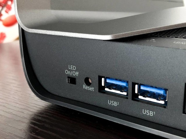 网件RAX80 AX6000路由器怎么样?网件RAX80 AX6000路由器评测