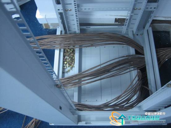 IT公司网络综合布线图解 完整页