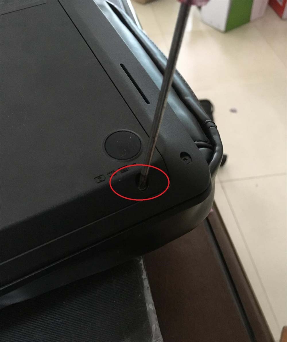 联想E470笔记本怎么拆卸键盘?
