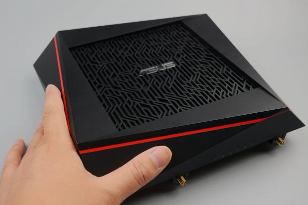 华硕RT-AC5300值得买吗？华硕RT-AC5300路由器开箱图解评测